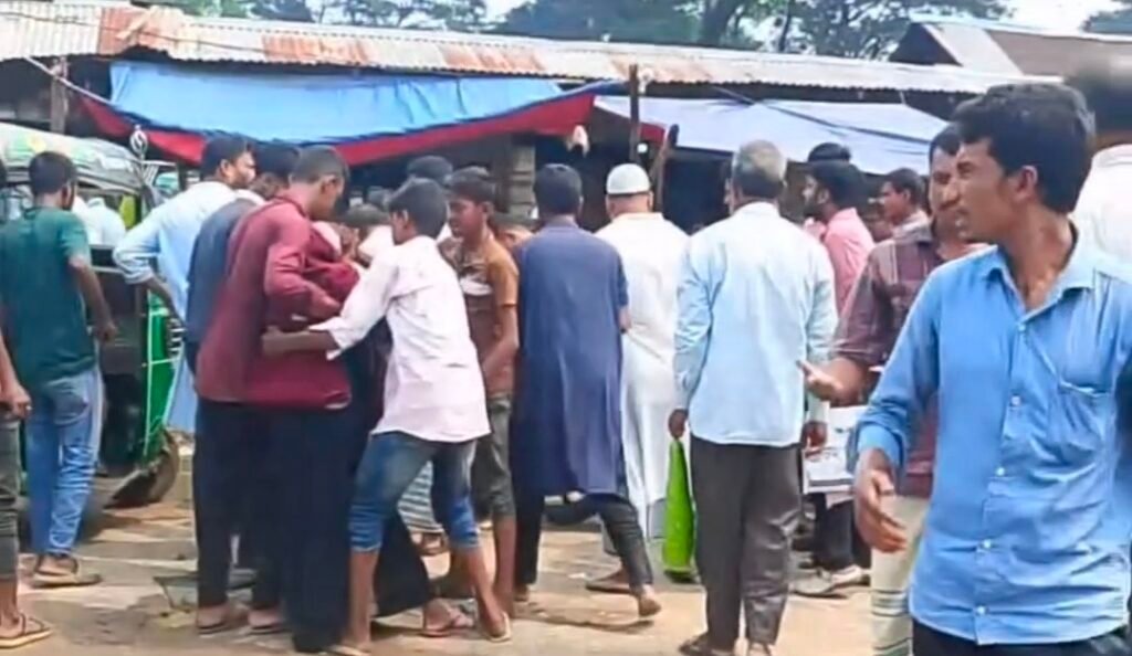 Bentrokan Autorickshaw dan CNG di Subhapur, Seorang Wanita Luka di Kepala