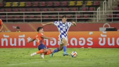 Persib Comeback Dramatis, Tekuk Port FC 3-1 di Shopee Cup